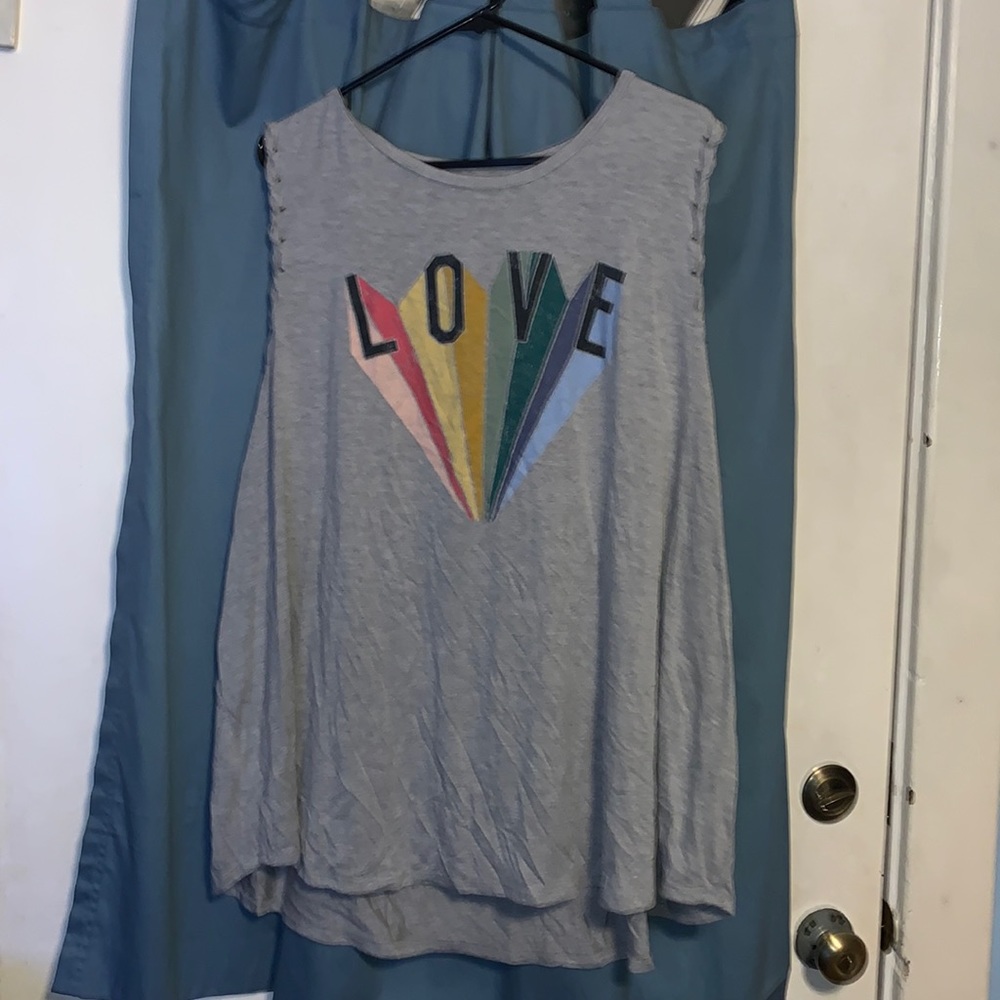 LOVE Tank